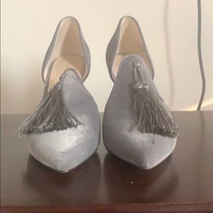 Brand New never warn Nine West heals.